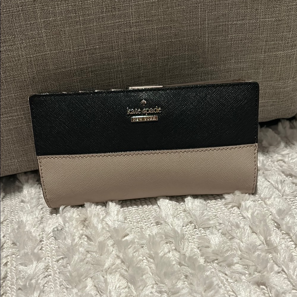 Kate Spade Black and Tan Women's Bifold Wallet